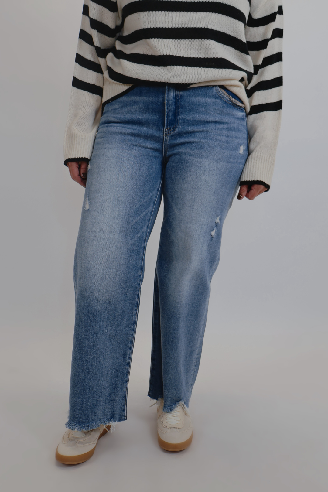 Kaia Crop Wide Leg Jeans